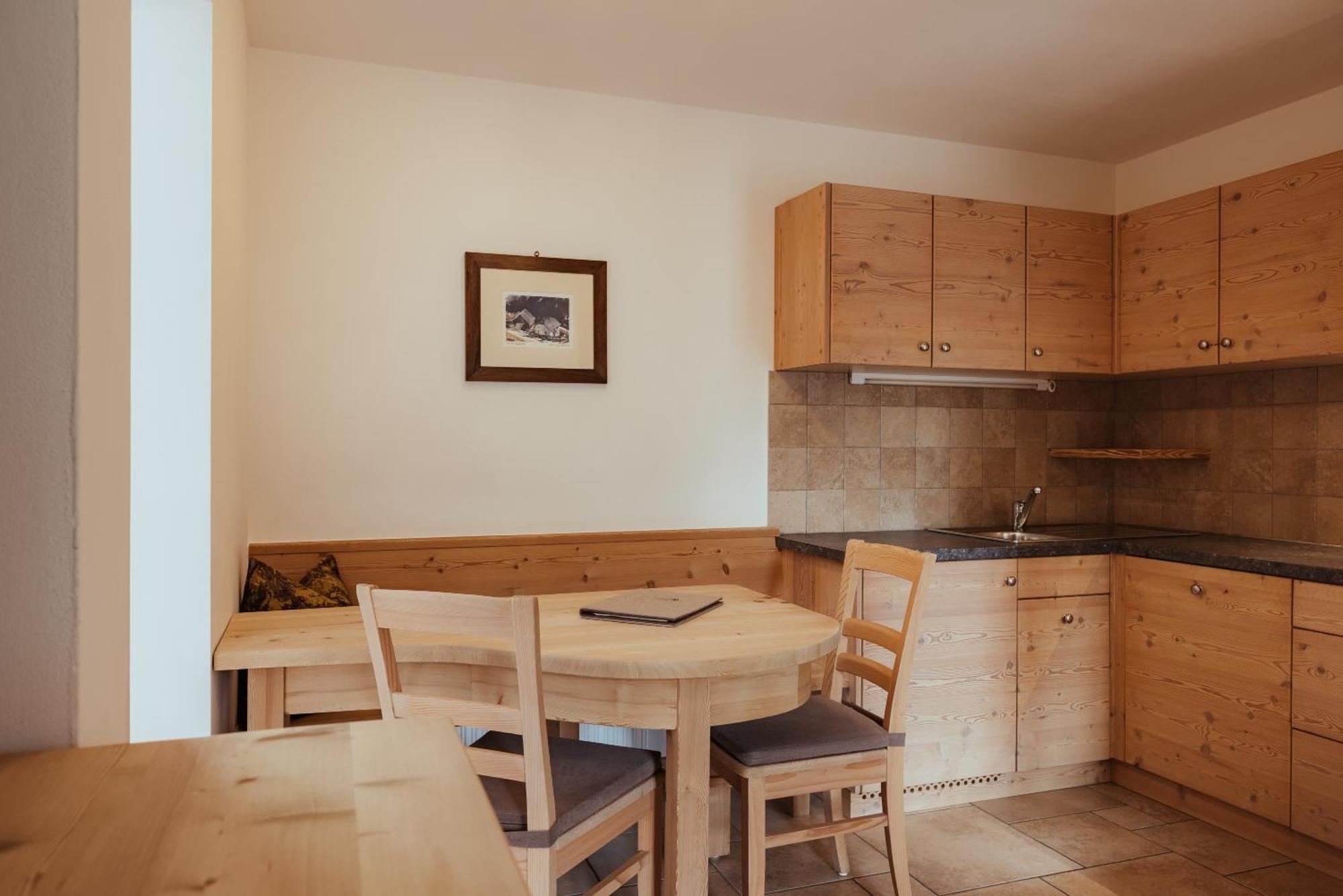 Refugium Laflu Apartments Corvara In Badia Εξωτερικό φωτογραφία